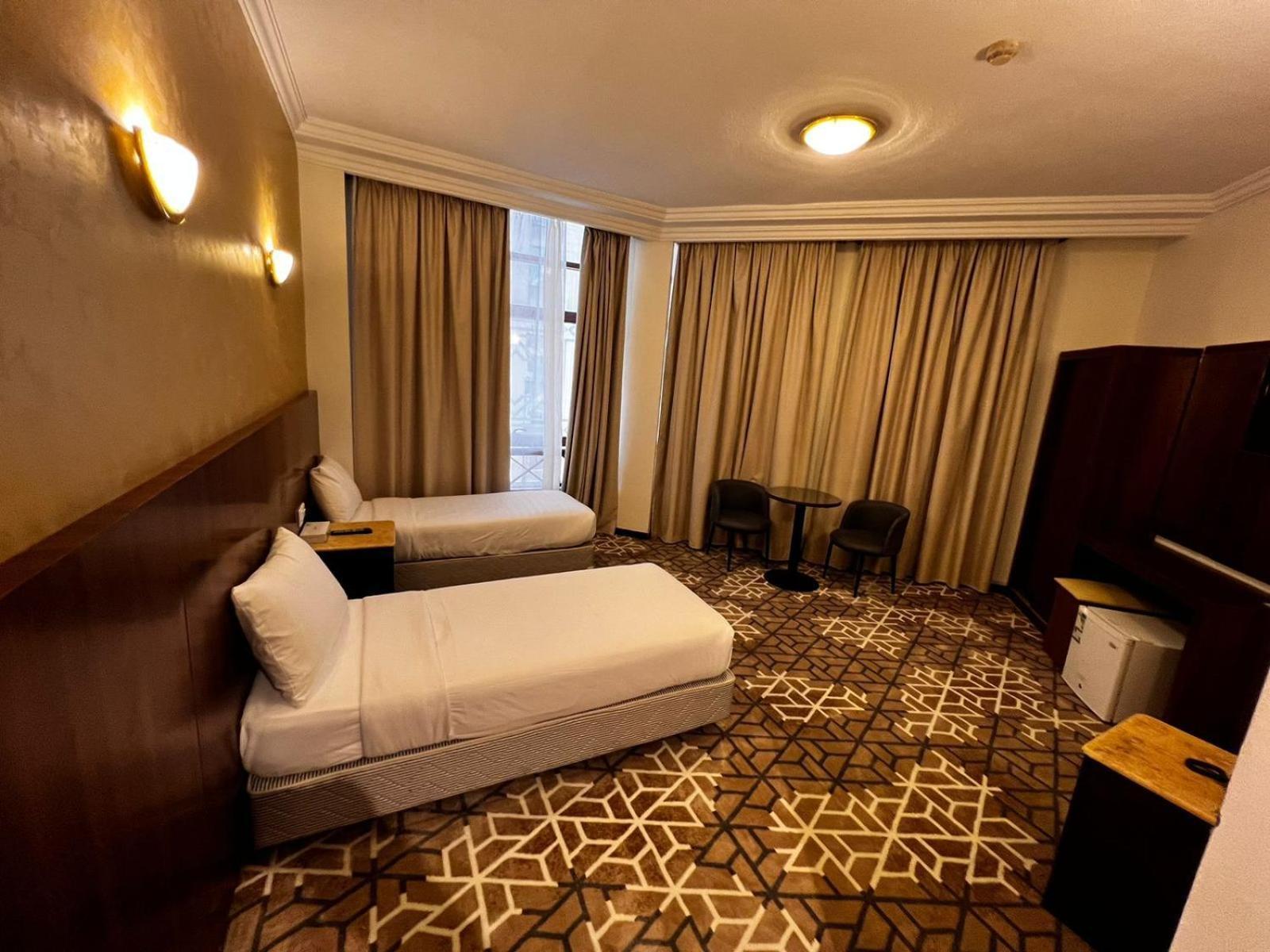 Hotel ديار المدينة